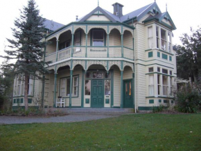 Forest Manor, Geraldine
